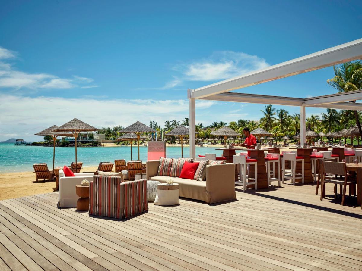 Lux* Grand Gaube Resort & Villas Exterior photo The Beach Bar at Sandals South Coast