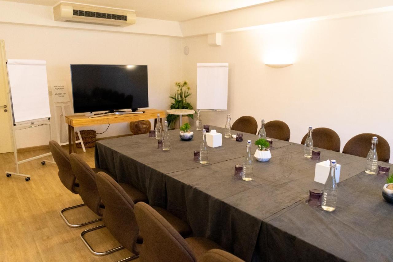 Lux* Grand Gaube Resort & Villas Exterior photo The boardroom at the London Business School